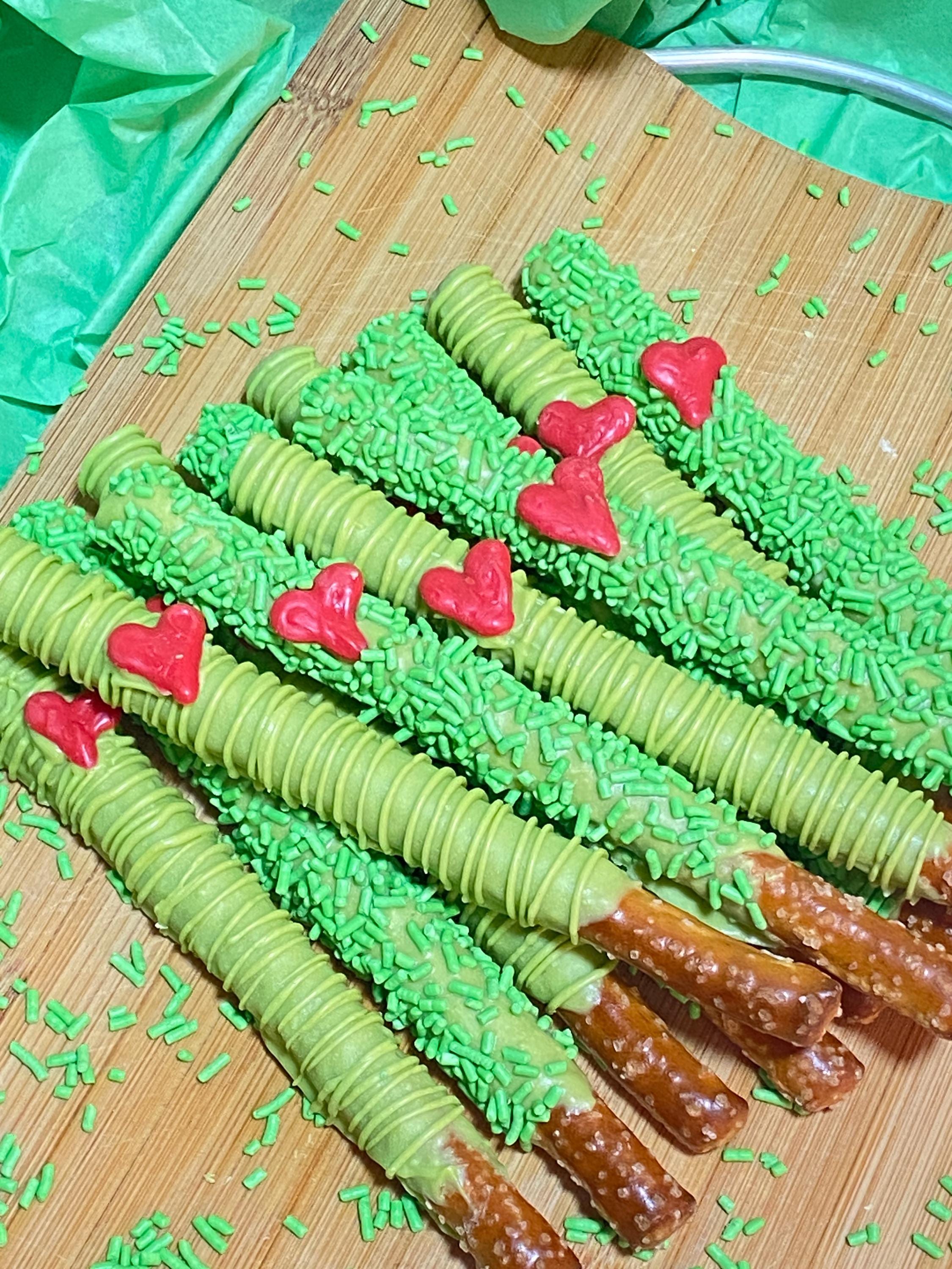 Christmas Grinch Chocolate Covered Pretzel Rods